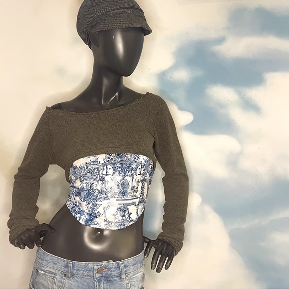 Handmade fleece pullover shrug - Picture 2 of 6